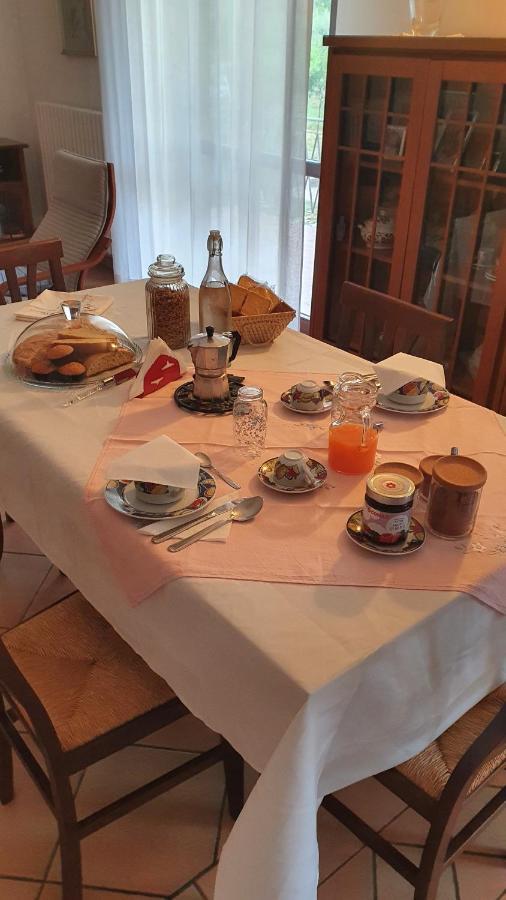 Casa Ciuffina Bed & Breakfast Civitella Casanova Eksteriør bilde